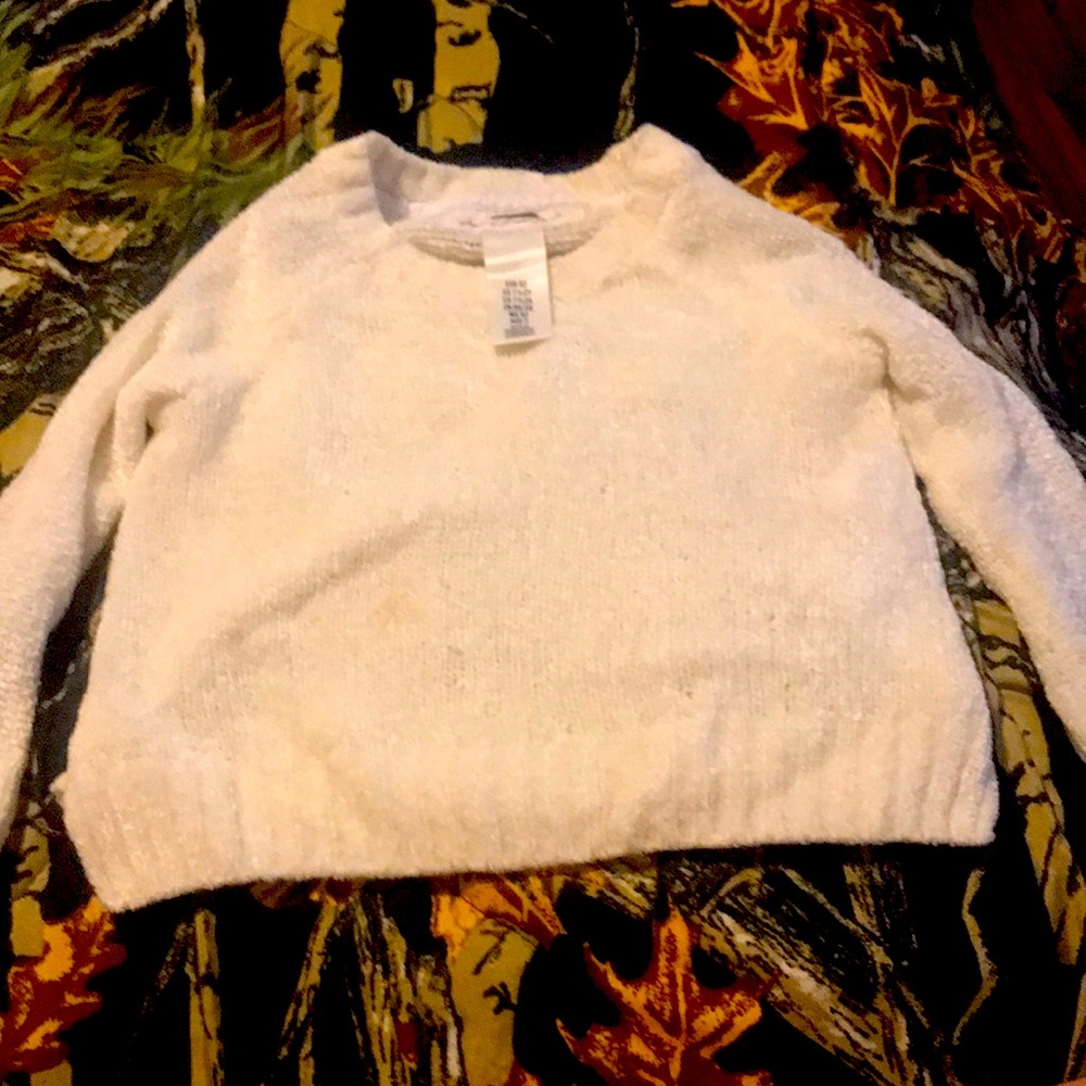 Very soft sweater like long sleeve shirt size 2t
